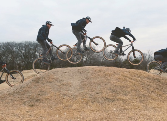 Jump on my Dirt Jumper